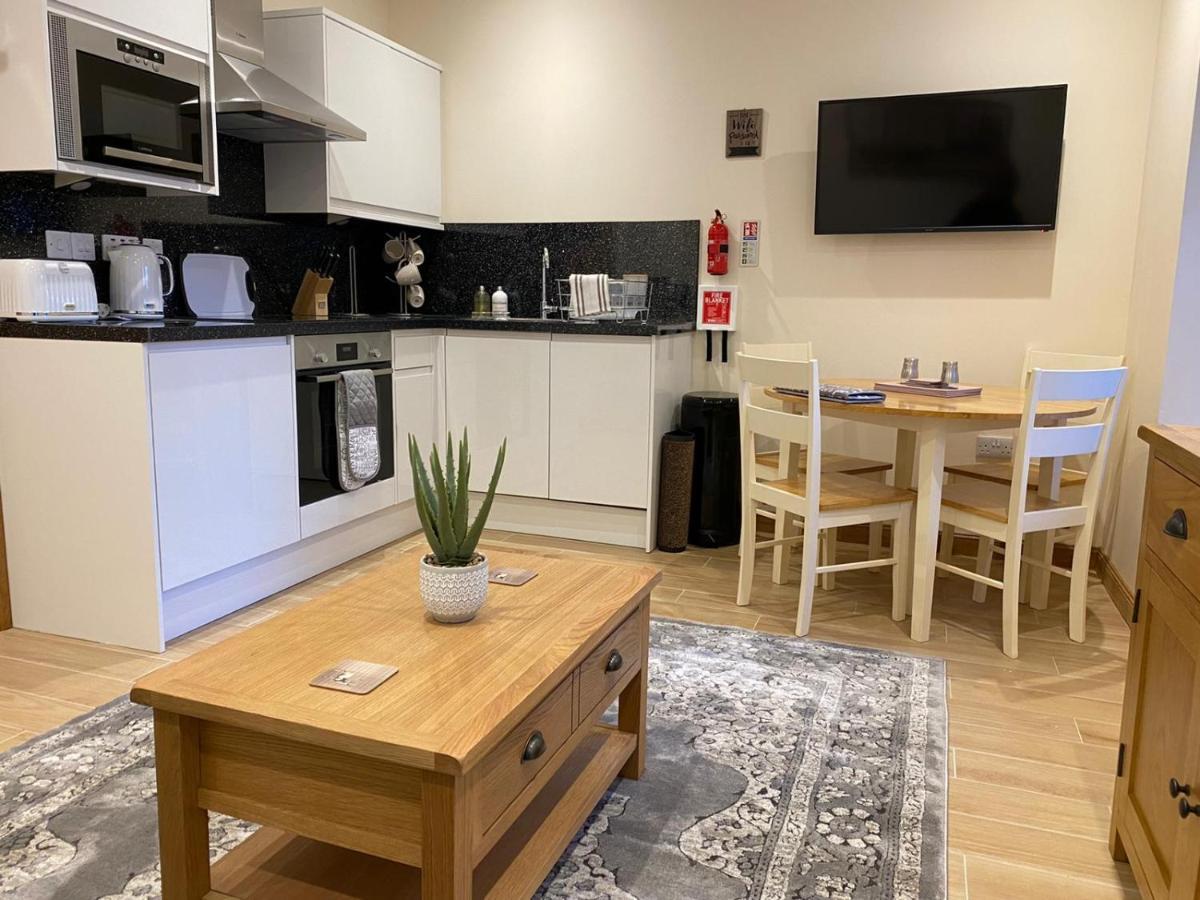 Waverley Inn Holiday Apartments إينفيرنيس المظهر الخارجي الصورة