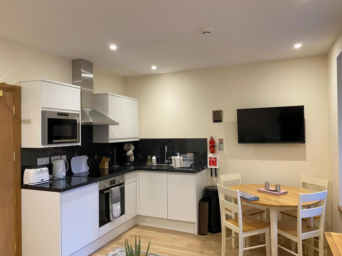 Waverley Inn Holiday Apartments إينفيرنيس المظهر الخارجي الصورة