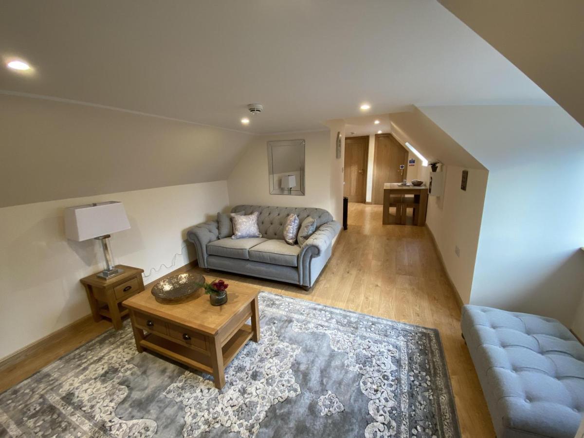 Waverley Inn Holiday Apartments إينفيرنيس المظهر الخارجي الصورة