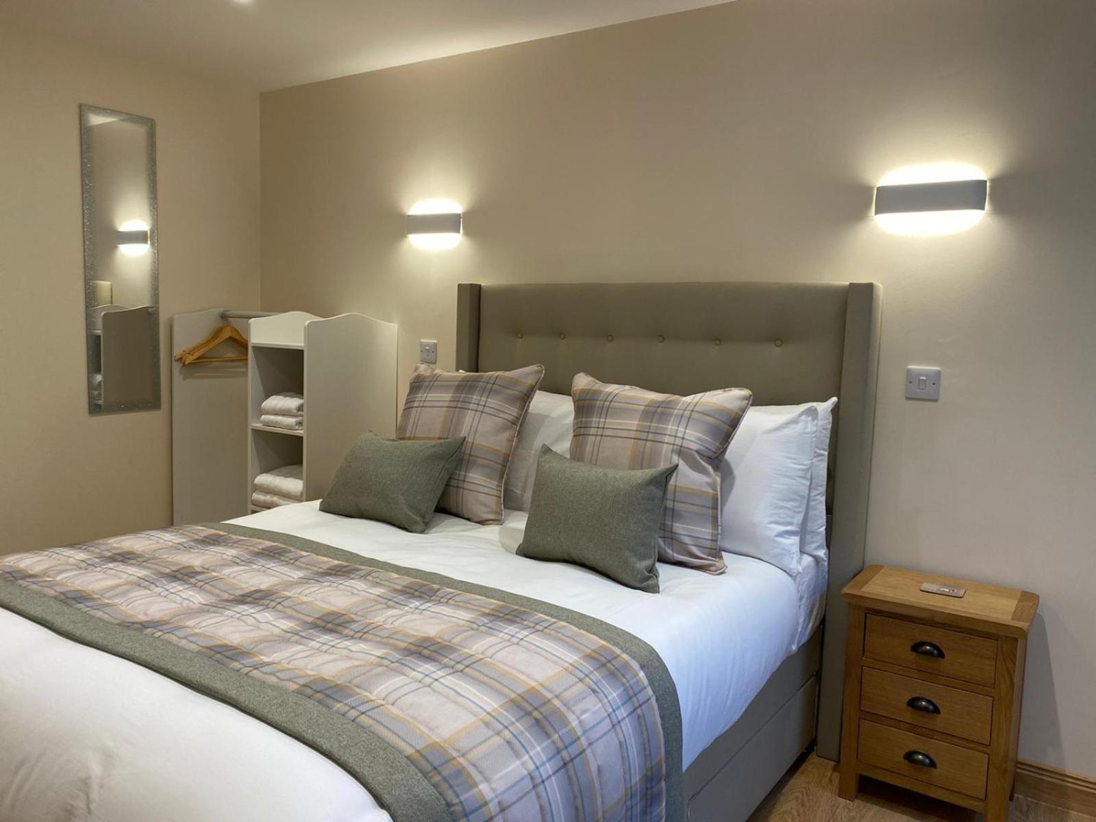 Waverley Inn Holiday Apartments إينفيرنيس الغرفة الصورة