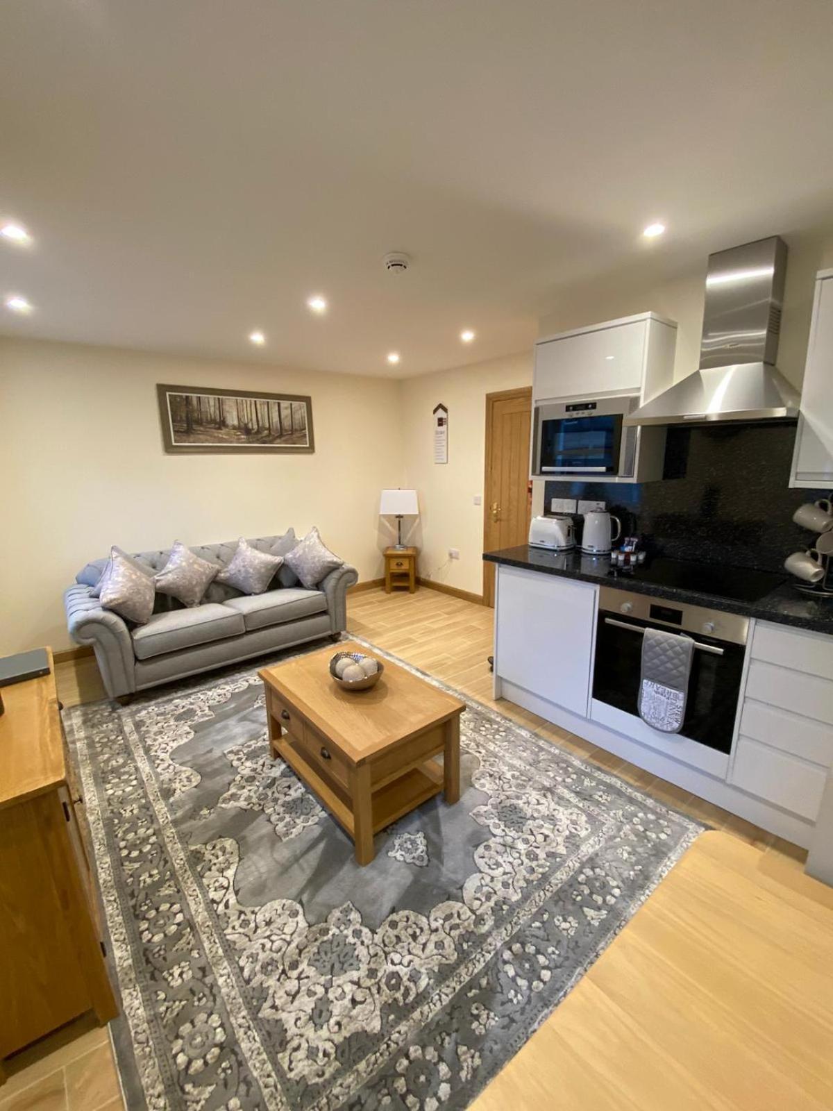 Waverley Inn Holiday Apartments إينفيرنيس الغرفة الصورة